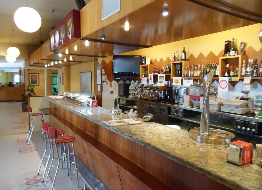 Bar Photo
