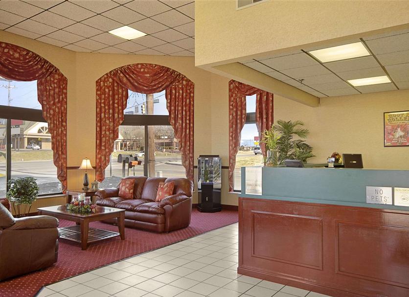 Front desk Photo