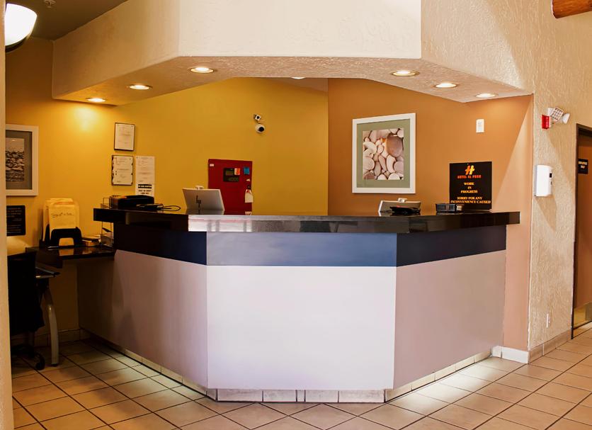 Front desk Photo