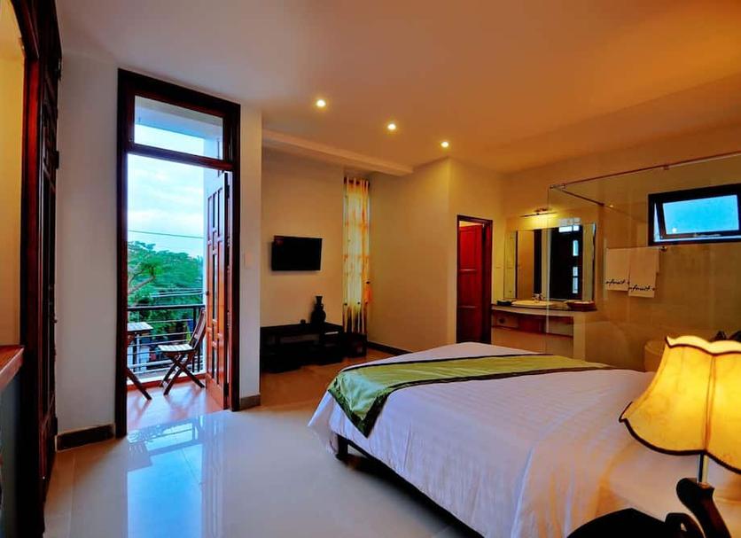 Bedroom Photo