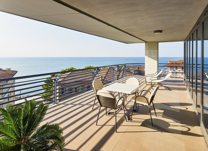 Balcony Photo