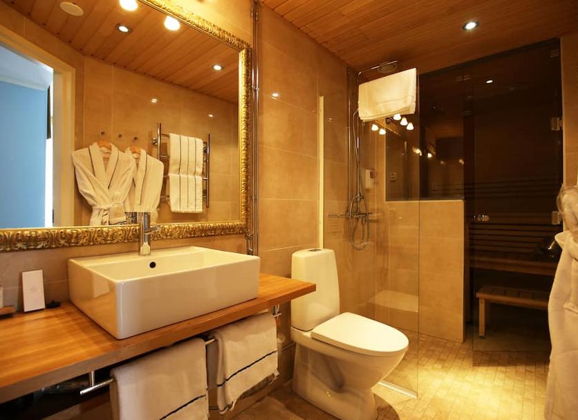 Bathroom Photo
