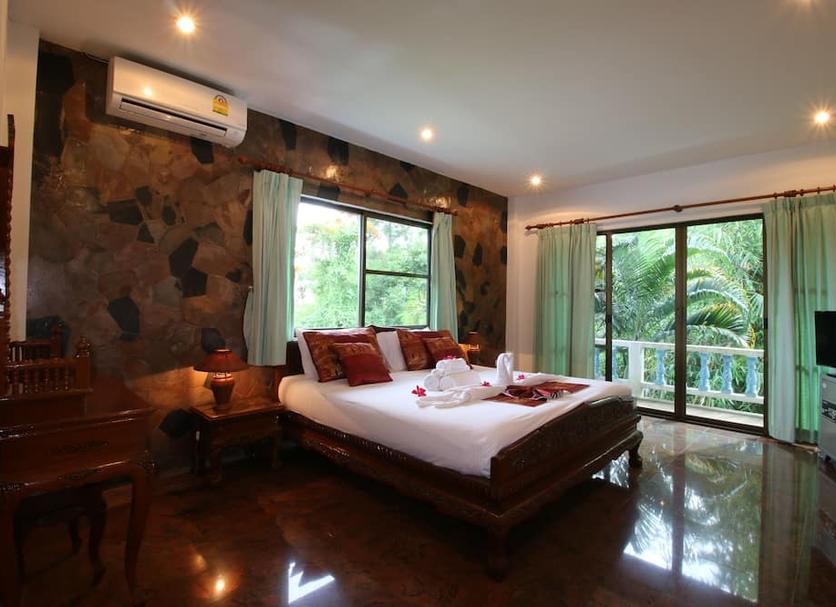 Bedroom Photo