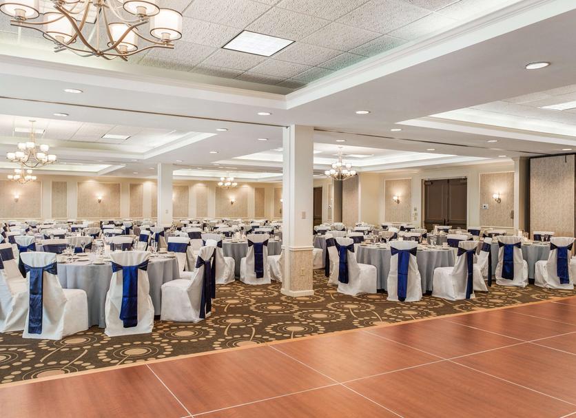 Banquet hall Photo