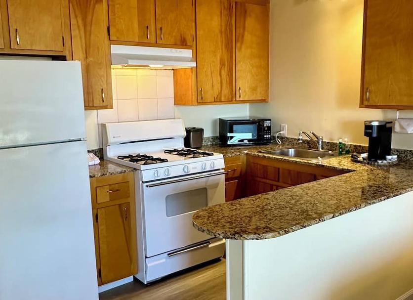 Kitchen Photo