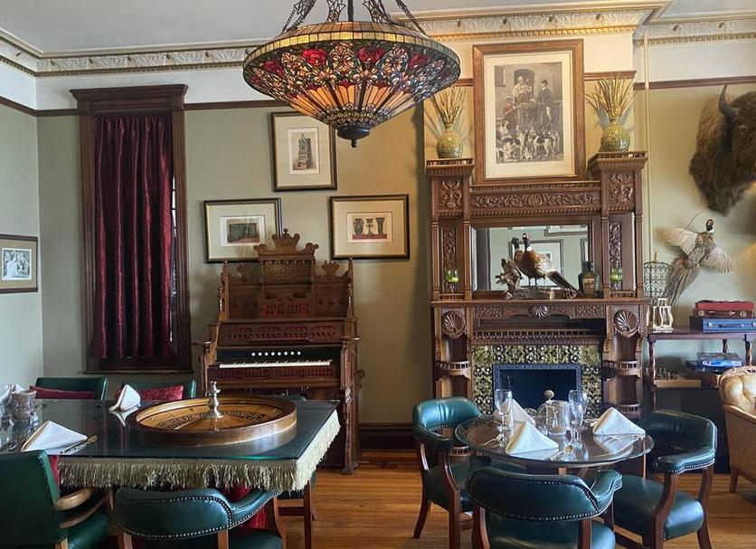 Dining room Photo