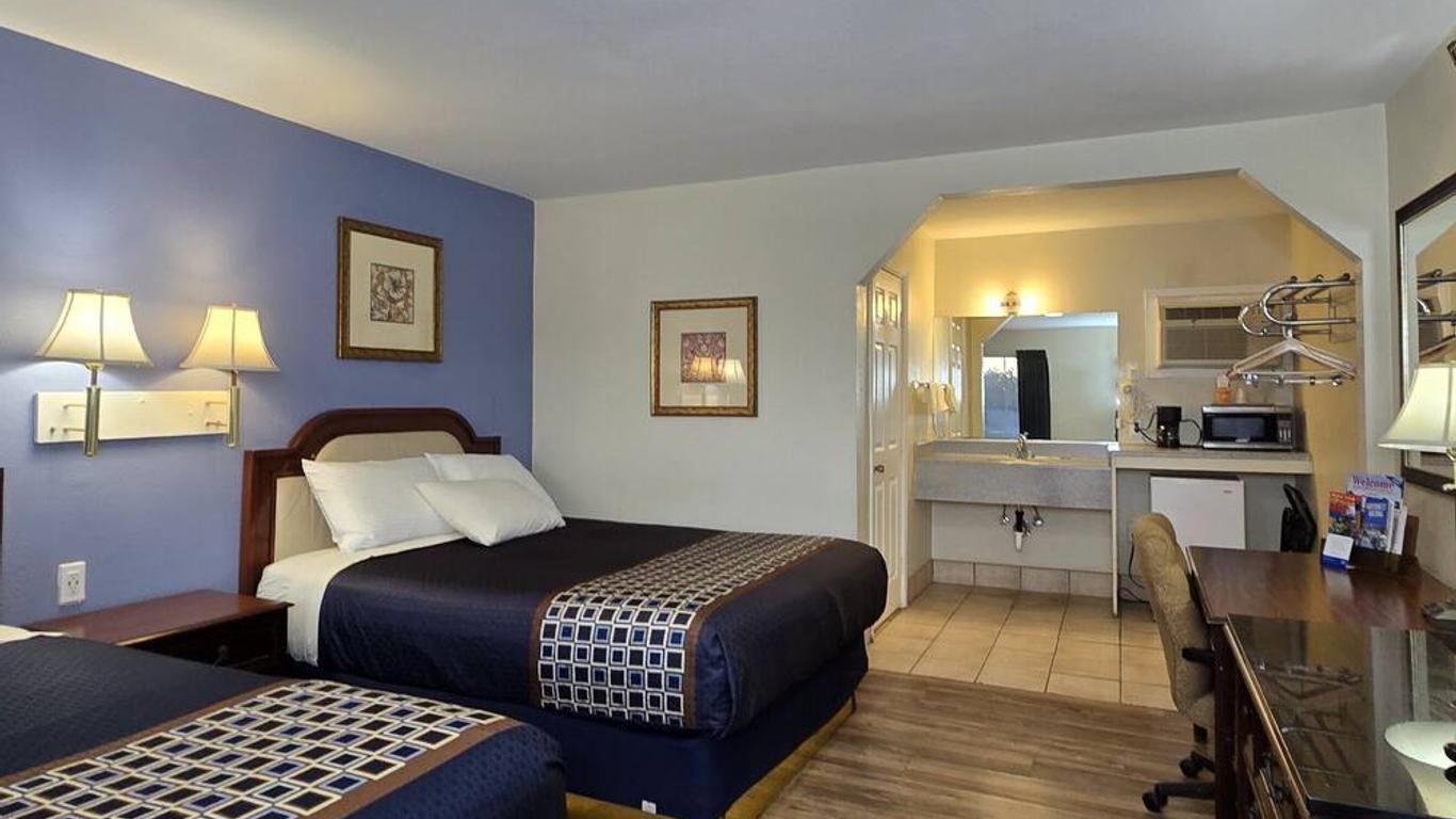 Rodeway Inn and Suites Blythe I-10