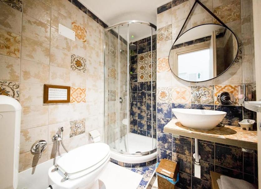 Bathroom Photo