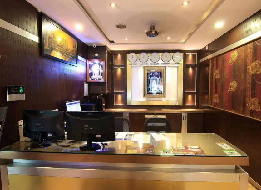 Front desk Photo
