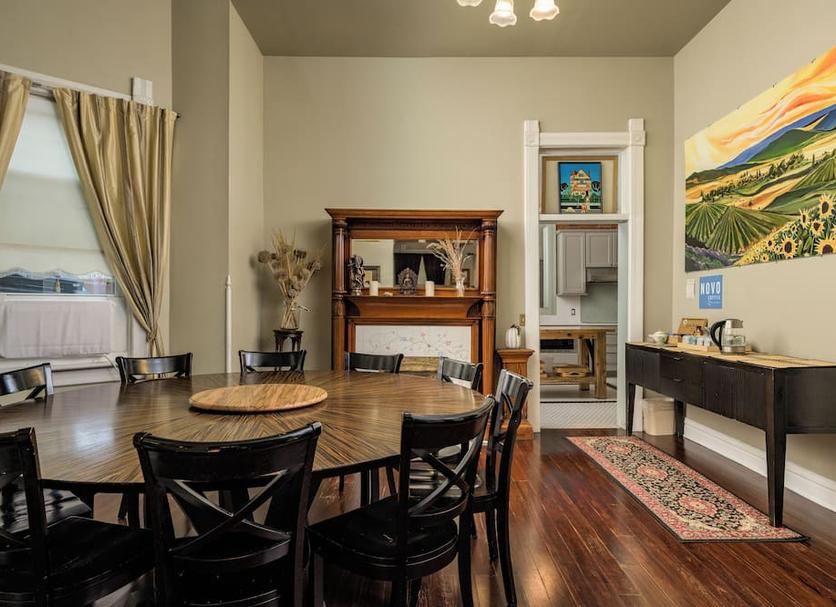 Dining room Photo