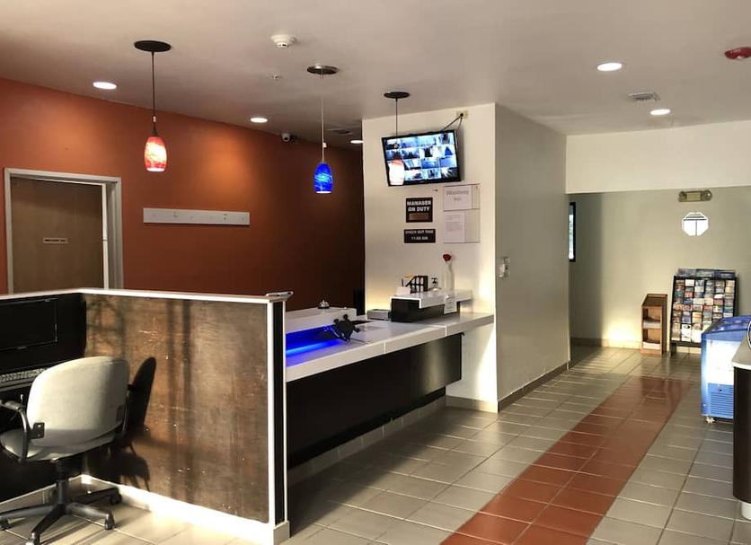 Front desk Photo