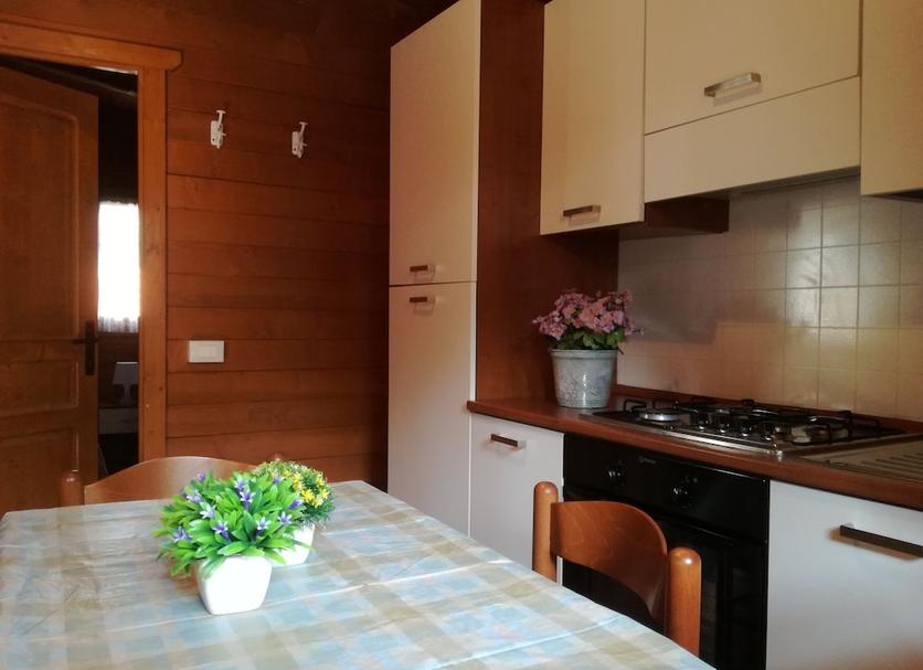 Kitchen Photo