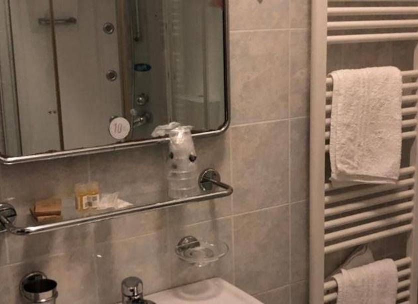 Bathroom Photo