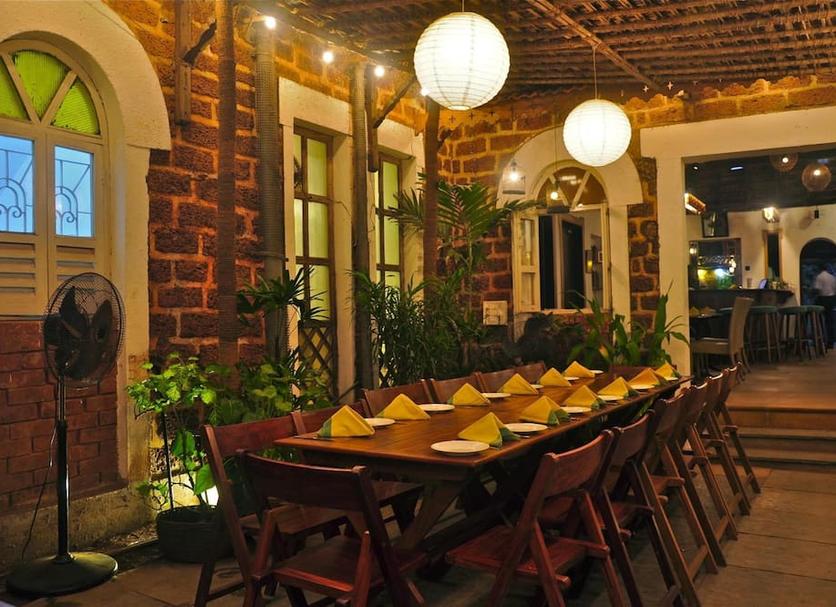 Restaurant Photo