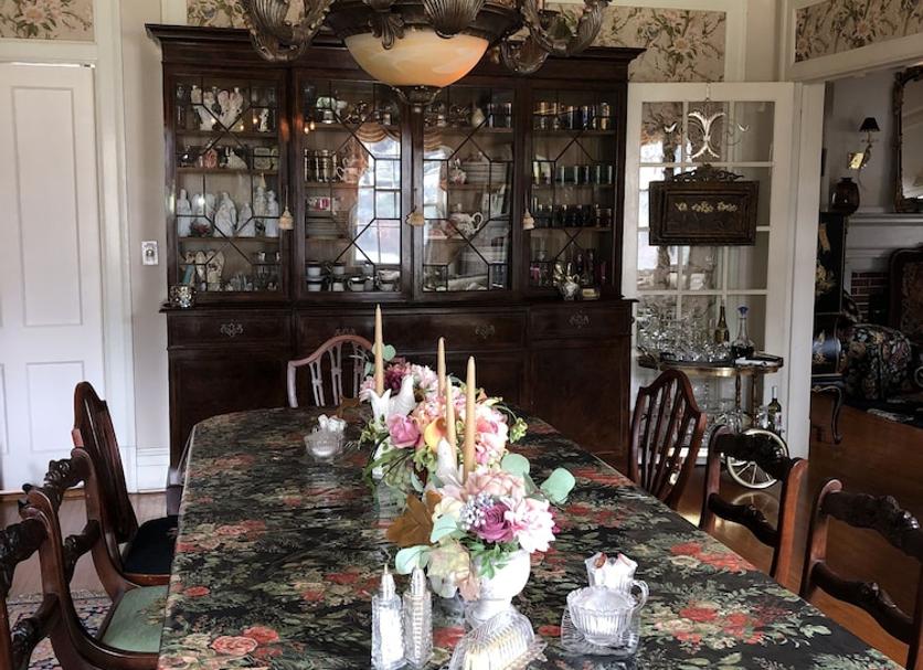 Dining room Photo