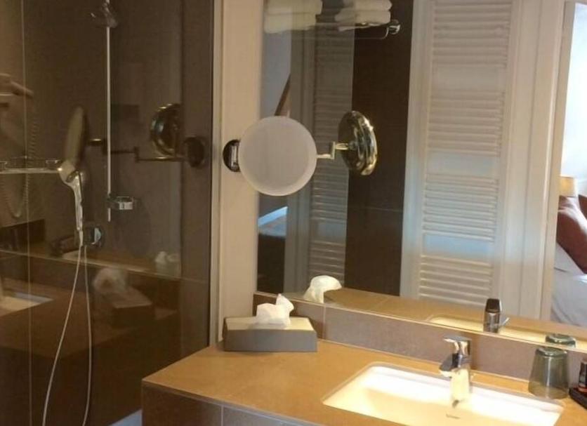 Bathroom Photo