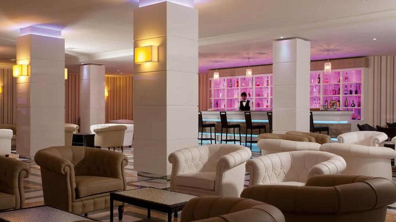 Nastro Azzurro Resort