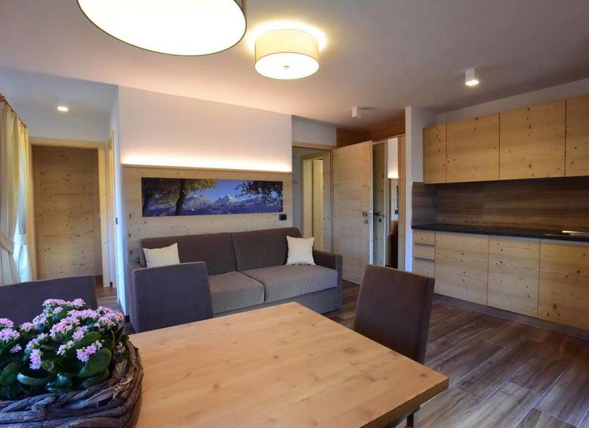 Dining room Photo