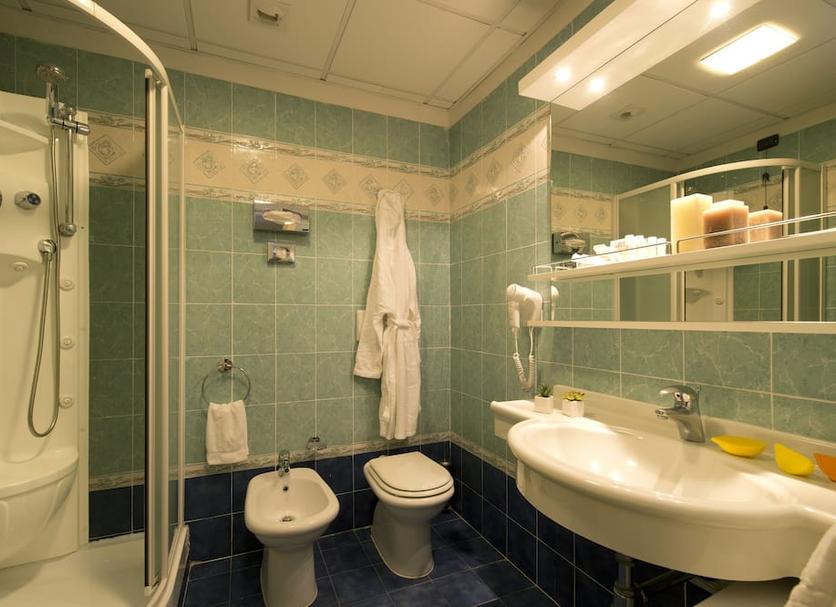 Bathroom Photo