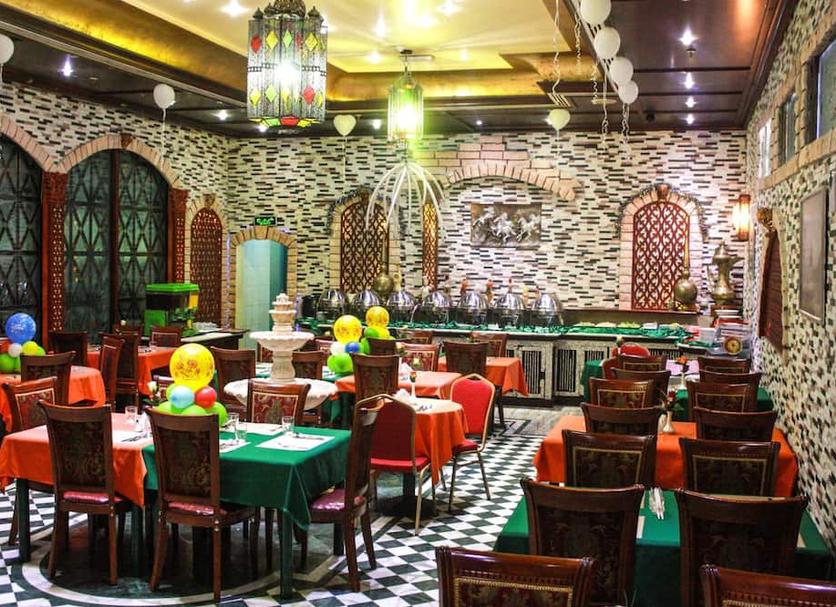 Restaurant Photo