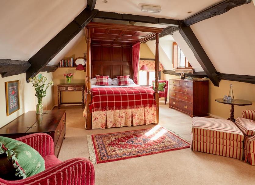 Bedroom Photo
