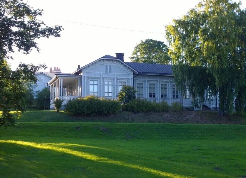 Building Photo