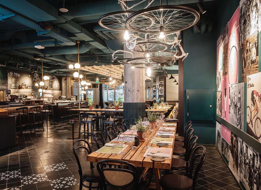 Restaurant Photo
