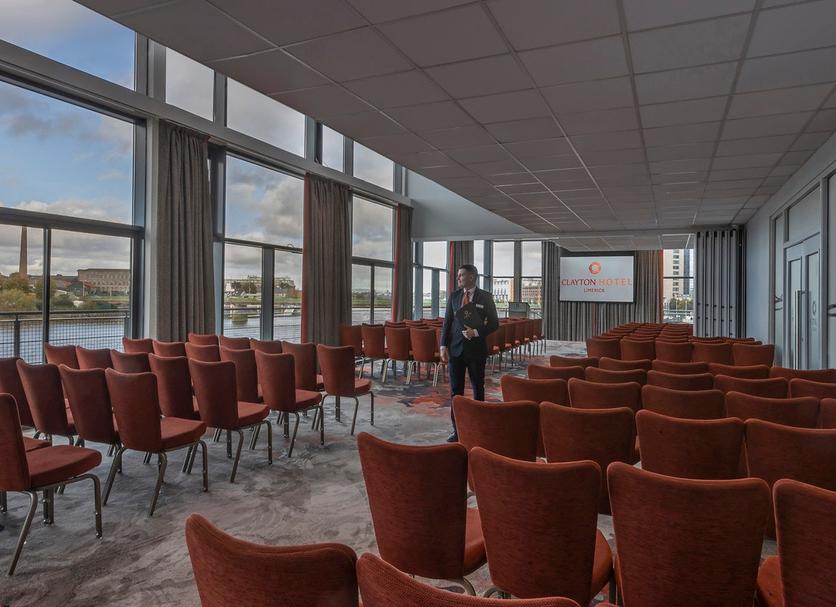 Conference room Photo