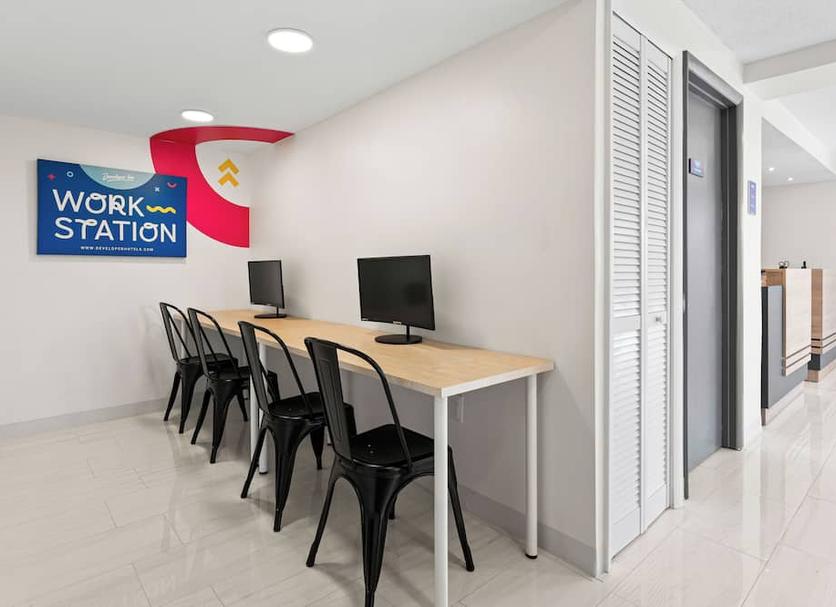 Business centre Photo
