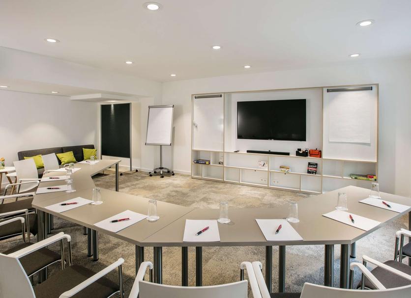 Conference room Photo