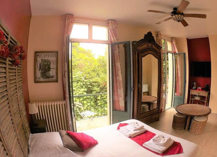 Bedroom Photo
