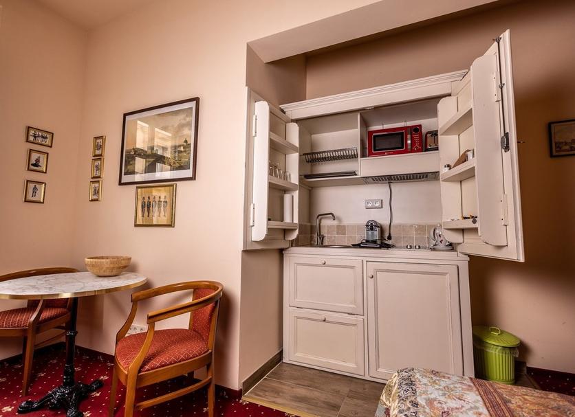 Kitchen Photo