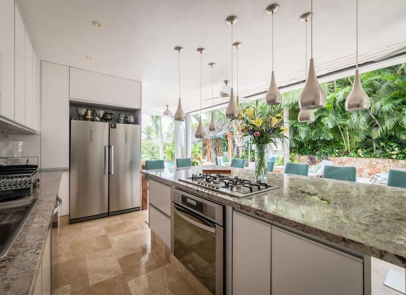 Kitchen Photo