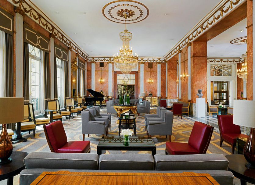 Lounge Photo