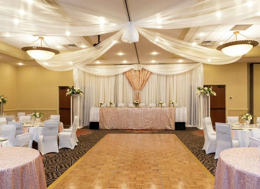 Banquet hall Photo