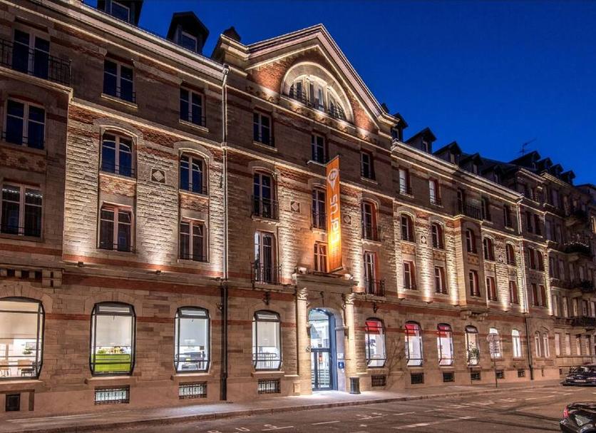 Building Photo