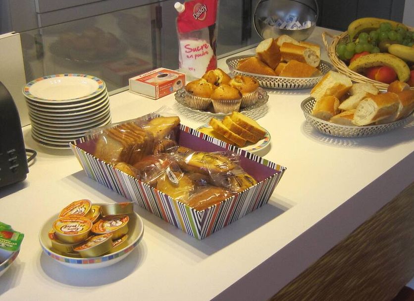 Buffet Photo