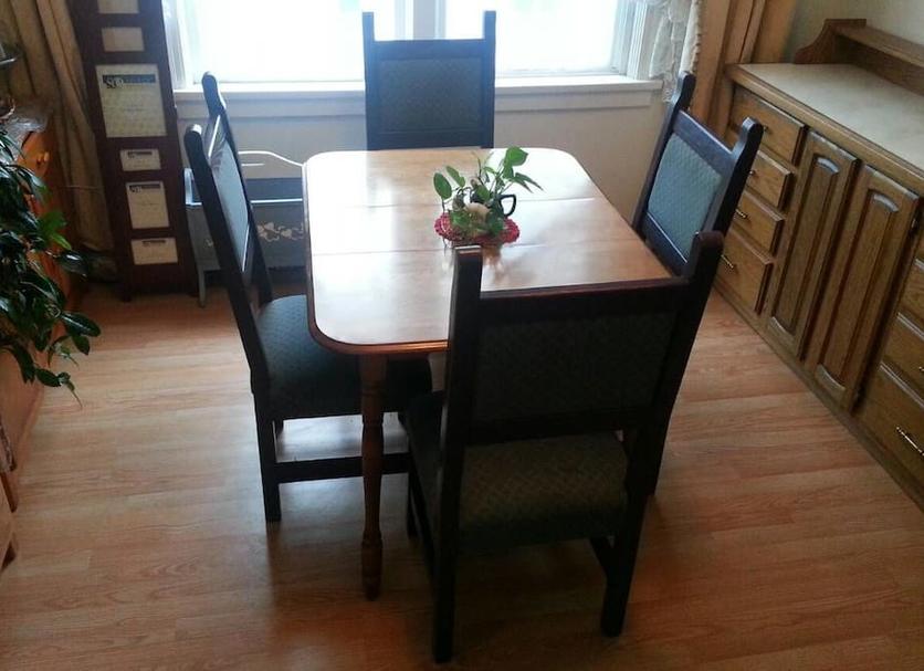 Dining room Photo