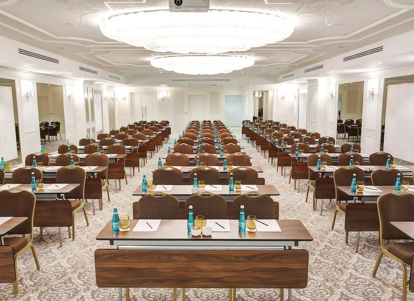 Conference room Photo