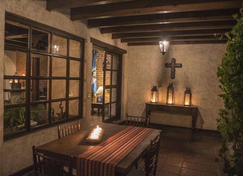 Dining room Photo