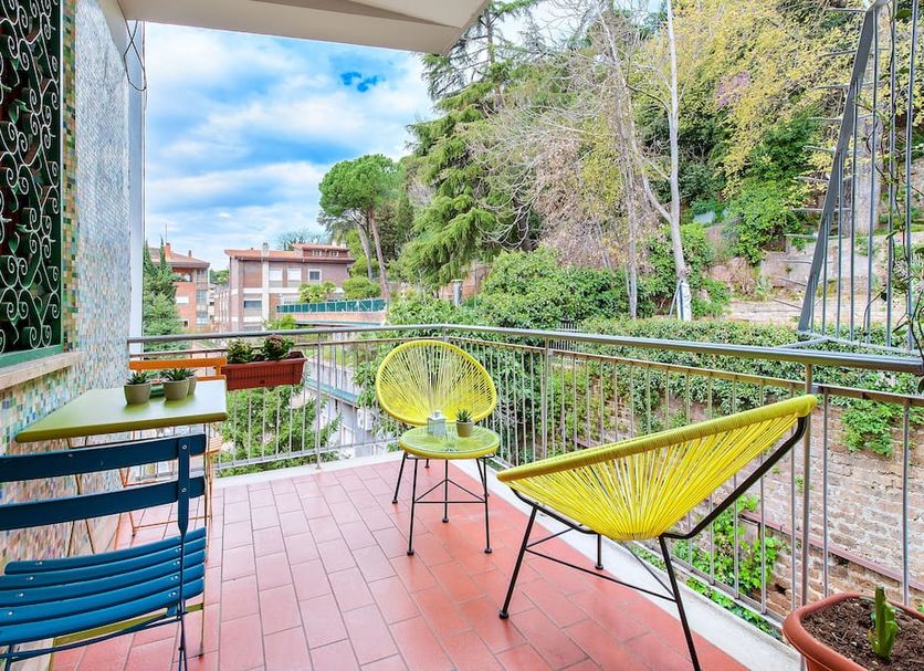 Balcony Photo