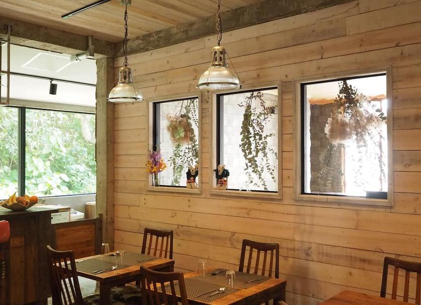 Dining room Photo