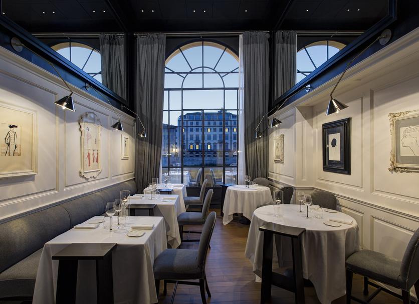 Restaurant Photo