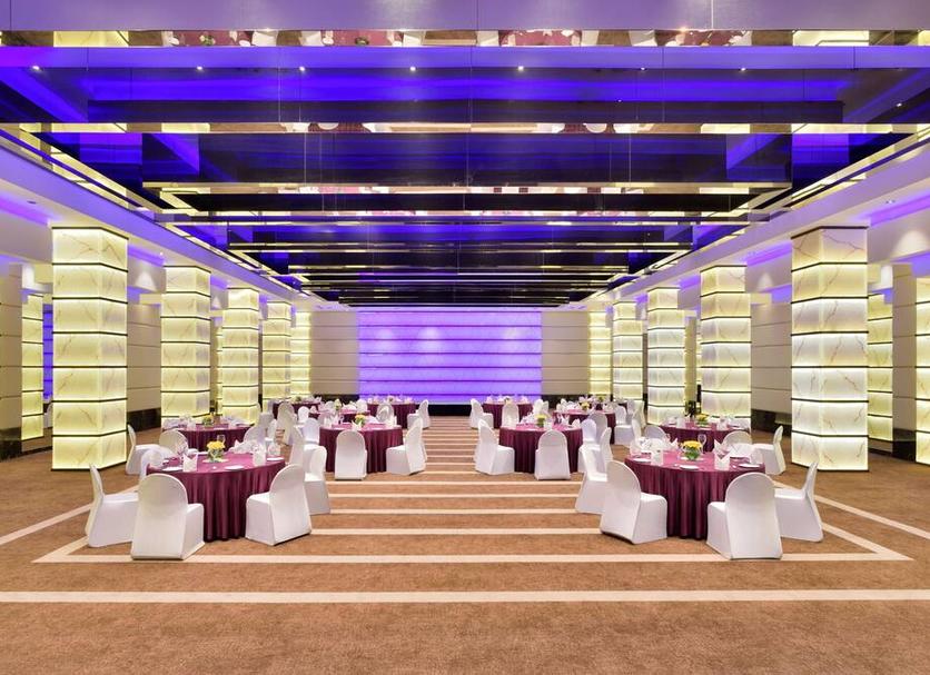 Banquet hall Photo