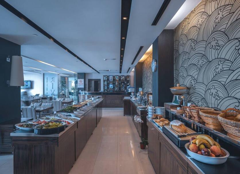 Buffet Photo