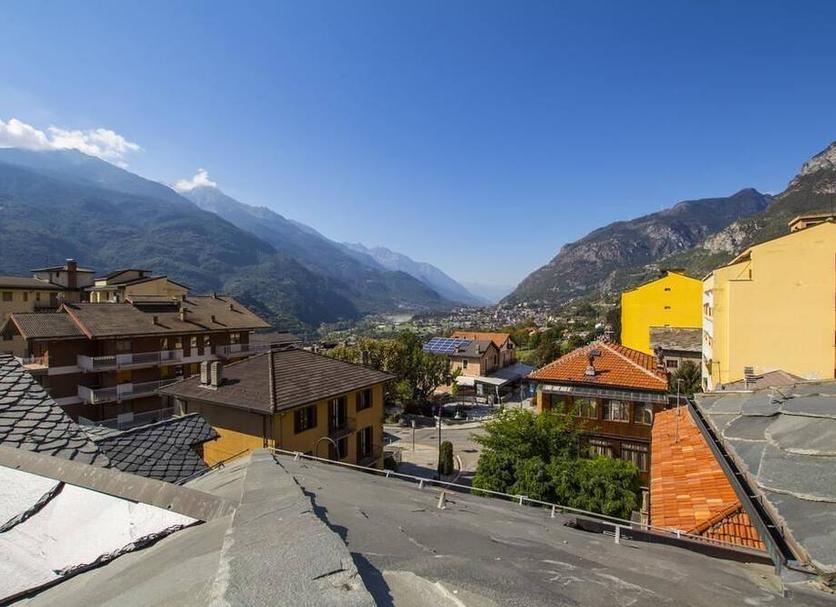 Outdoor view Photo