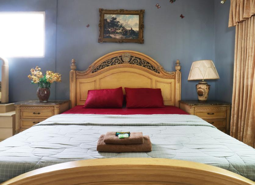 Bedroom Photo