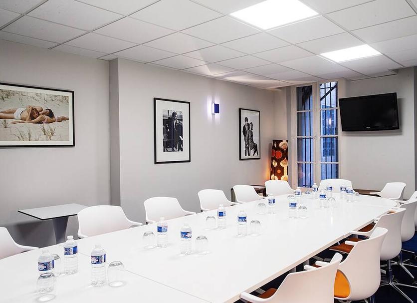 Conference room Photo
