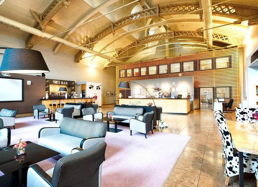 Lobby Photo