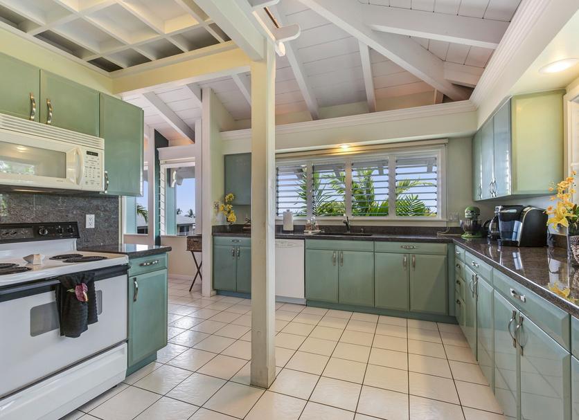 Kitchen Photo